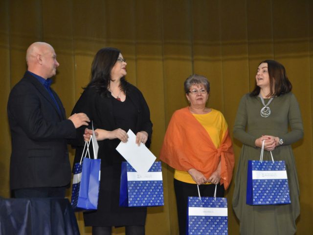 2018.12.20-Premiile-Senatului-Universitatii-ed-II-a-400