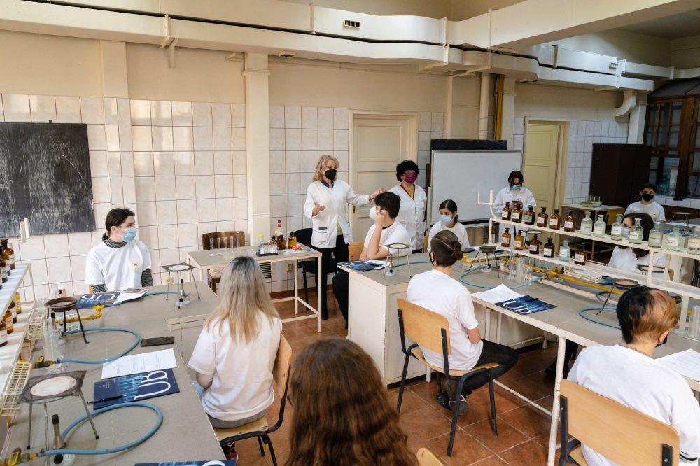 2021.12.03 - Laboratorul calator, Fac de chimie - 269